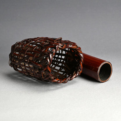 Woven Bamboo Hanging Wall Basket ー上田 尚雲斎 “風尾竹 胡籠”