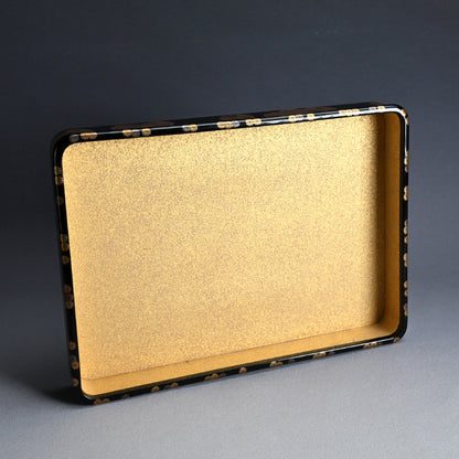 Superb Lacquer Tray w/ Chrysanthemum ー鈴木 表朔 "蒔絵黒塗祝箱"