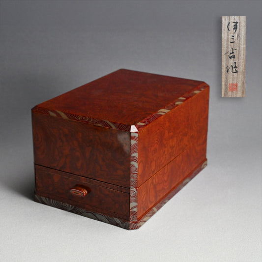 Unusual Lacquered Wood Suzuri-bako Writing Cabinet ー藤井 伊三吉 “日月雲杢硯箱”