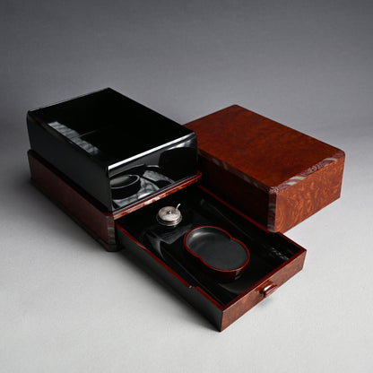 Unusual Lacquered Wood Suzuri-bako Writing Cabinet ー藤井 伊三吉 “日月雲杢硯箱”