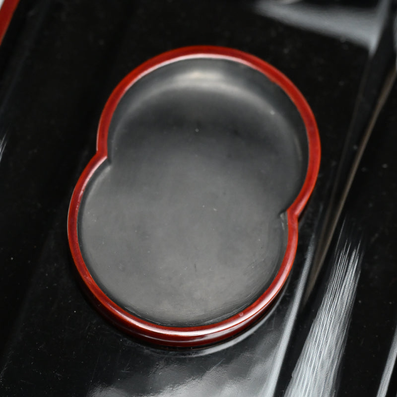 Unusual Lacquered Wood Suzuri-bako Writing Cabinet ー藤井 伊三吉 “日月雲杢硯箱”
