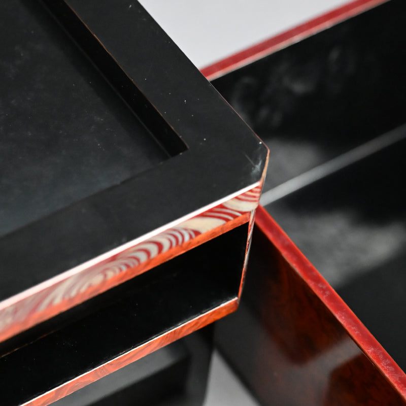 Unusual Lacquered Wood Suzuri-bako Writing Cabinet ー藤井 伊三吉 “日月雲杢硯箱”