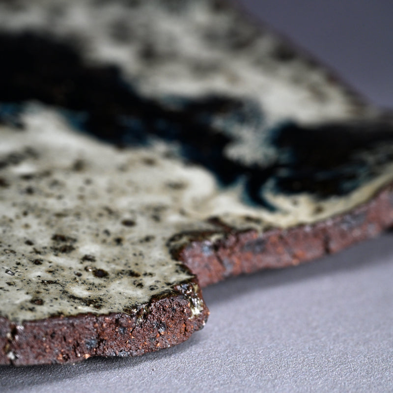 Dynamic Karatsu Slab Platter ー中川 自然坊 “朝鮮唐津 皿”