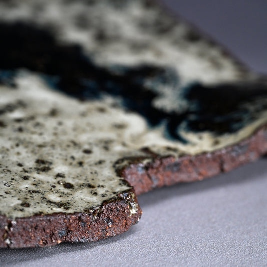 Dynamic Karatsu Slab Platter ー中川 自然坊 “朝鮮唐津 皿”