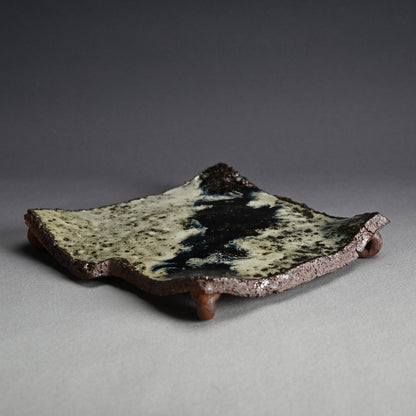 Dynamic Karatsu Slab Platter ー中川 自然坊 “朝鮮唐津 皿”