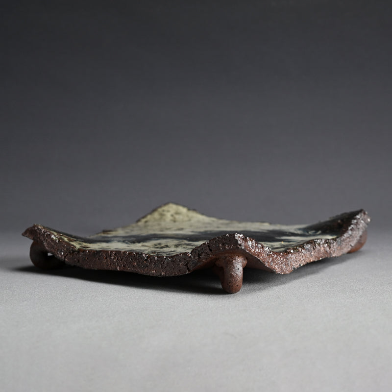 Dynamic Karatsu Slab Platter ー中川 自然坊 “朝鮮唐津 皿”