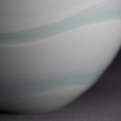 Terui Ichigen (Kazuyoshi) Porcelain Wave Vase ー照井 一玄 "青白磁壺 水の中"