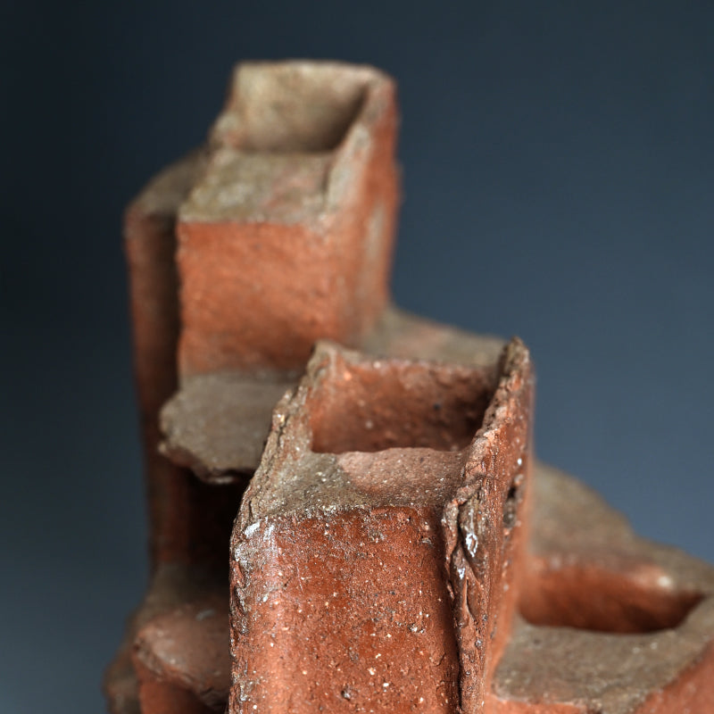 Sculptural Bizen Vase ー川端 文男 "備前 花器"