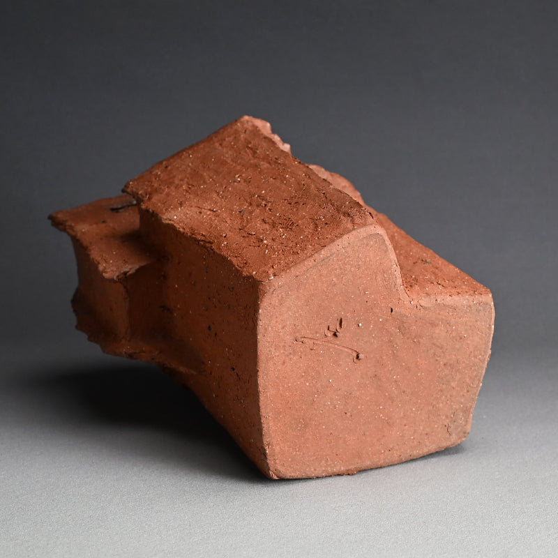 Sculptural Bizen Vase ー川端 文男 "備前 花器"