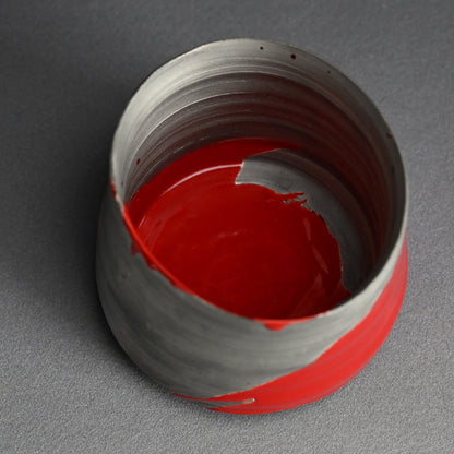 White-gold & Red Chawan Tea Bowl ー東井 真咲朝 "赫飛白金碗"