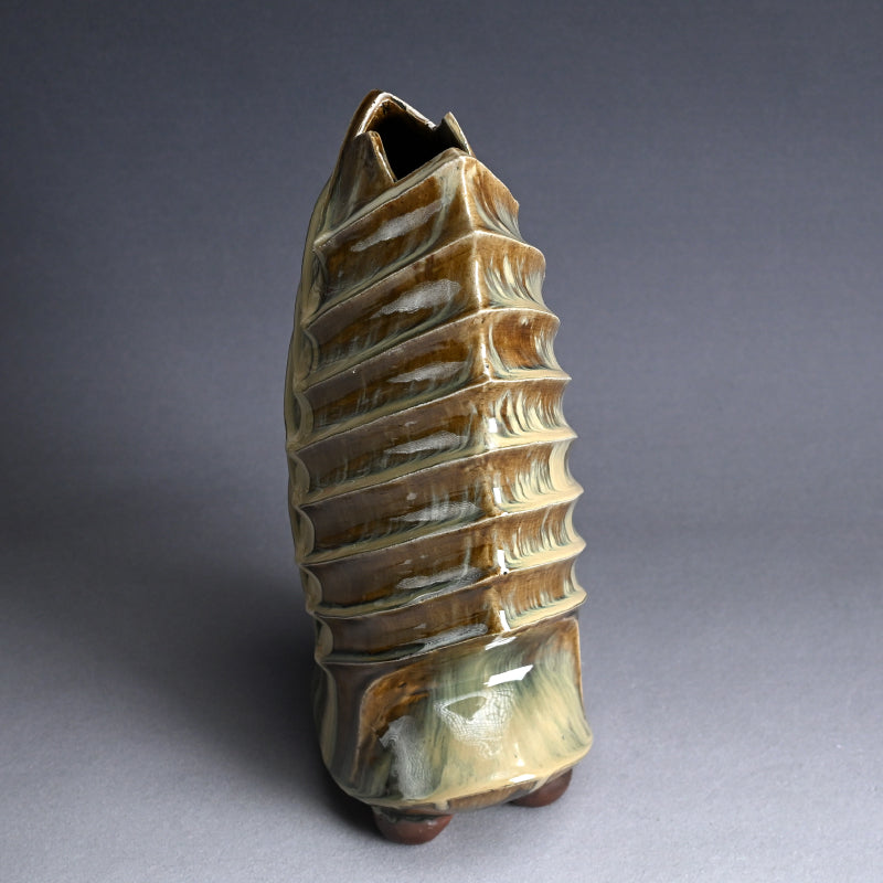 Contemporary Takatori Pottery Vase ー末吉 宏光 “高取焼 花入”