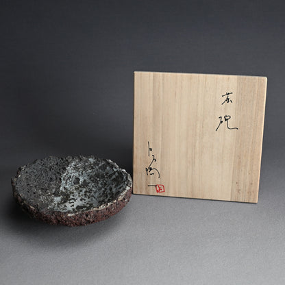 Igneous (not a) Chawan Bowl ー白石 陽一 "茶碗"