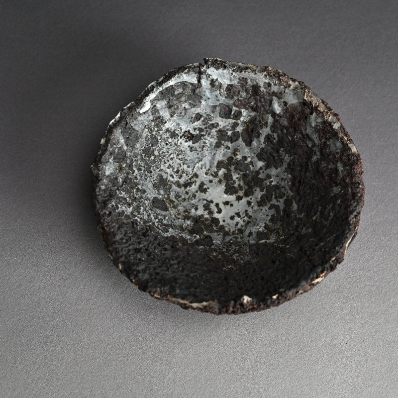 Igneous (not a) Chawan Bowl ー白石 陽一 "茶碗"