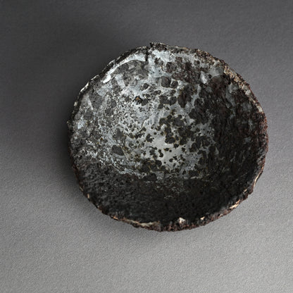 Igneous (not a) Chawan Bowl ー白石 陽一 "茶碗"