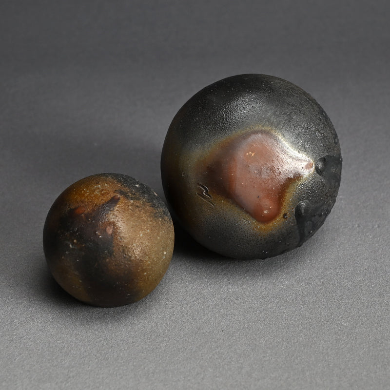 Contemporary Bizen Sake Set ー森 敏彰 “備前 酒器”