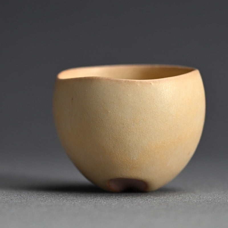 Yellow Glazed Sake Cup ー山口 美智江 "酒盃"