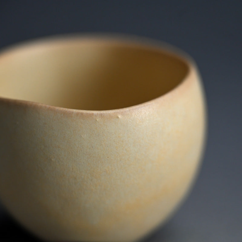 Yellow Glazed Sake Cup ー山口 美智江 "酒盃"