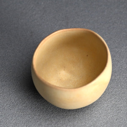 Yellow Glazed Sake Cup ー山口 美智江 "酒盃"