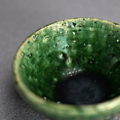 Contemporary Oribe Guinomi ー加古 勝己 “ 織部ぐい呑”