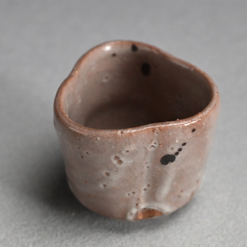 Ash Glazed Guinomi ー加古 勝己 “ 灰釉ぐい呑”