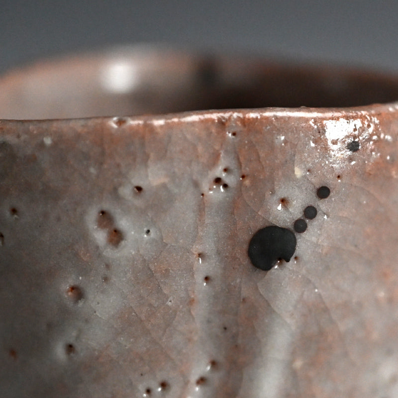 Ash Glazed Guinomi ー加古 勝己 “ 灰釉ぐい呑”