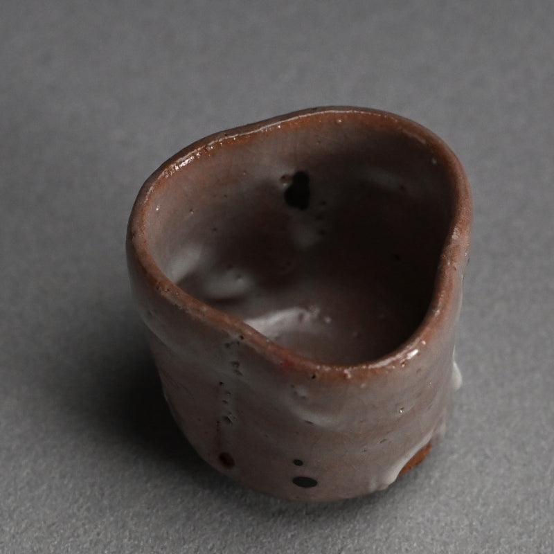 Ash Glazed Guinomi ー加古 勝己 “ 灰釉ぐい呑”