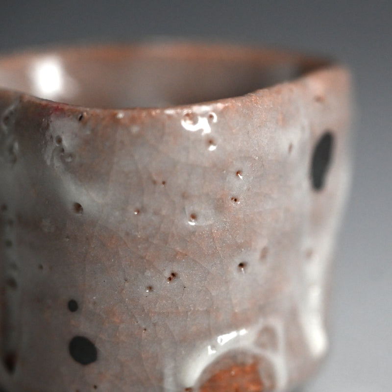 Ash Glazed Guinomi ー加古 勝己 “ 灰釉ぐい呑”