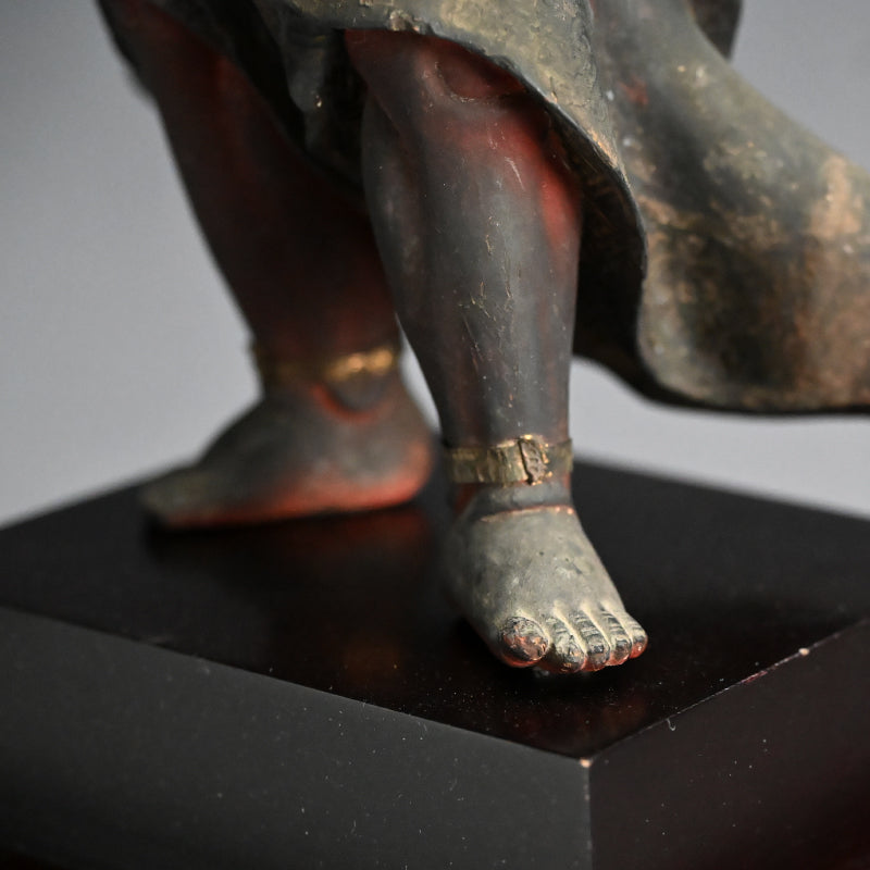 Refined Edo p. Buddhist Carving, Seitakadoji