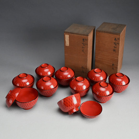 10 Edo period Ami-Me Lacquered Bowls