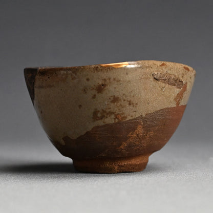 Momoyama p. Karatsu Chawan w/ Lacquer Repair