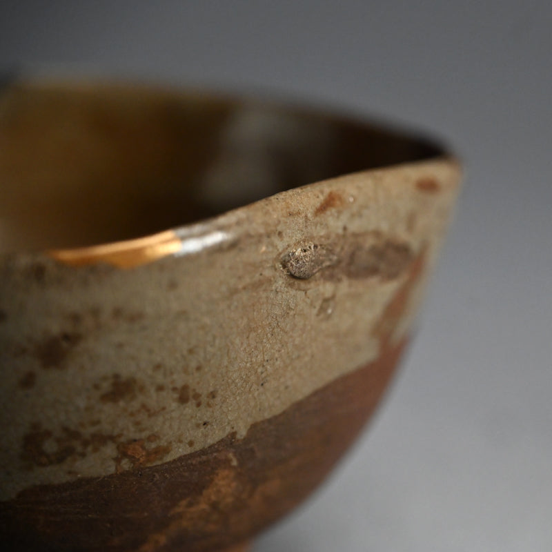 Momoyama p. Karatsu Chawan w/ Lacquer Repair