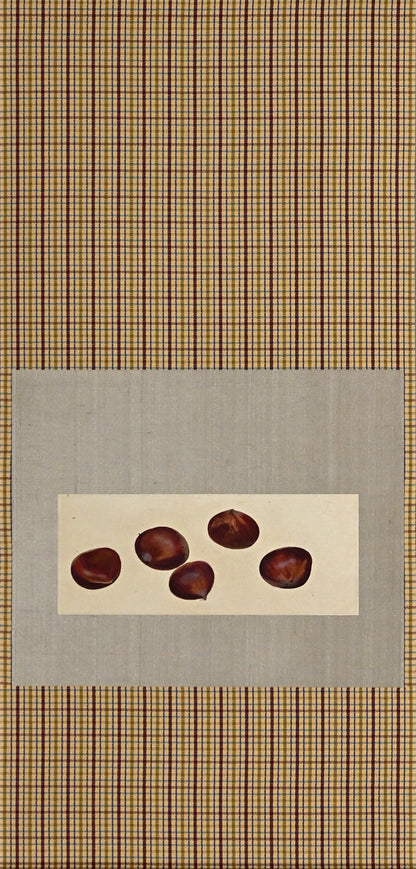 Mounted Hanging Scroll, Chestnut ー野村 耕 “栗”
