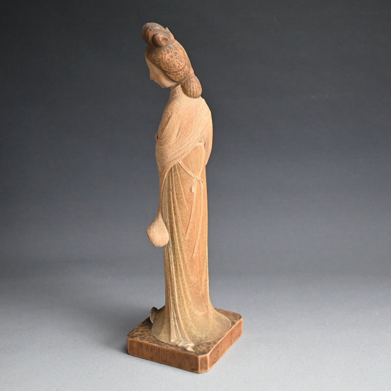 Taisho period Wooden Sculpture, Bijin ー津田 鳳雲