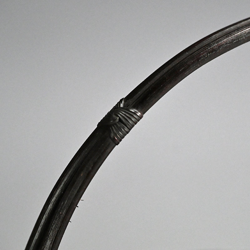 Phoenix Tail Bamboo Art Basket ー塩月 寿籃 “鳳尾竹 花篭”