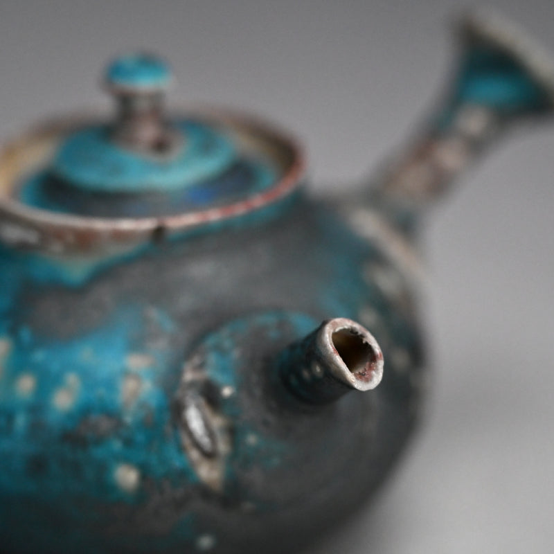 Contemporary Blue Tea pot ー山田 想 “青 急須”