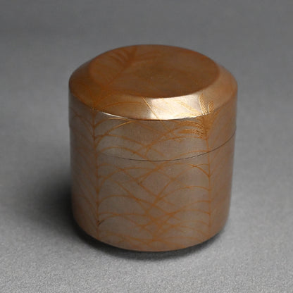 Refined Silver Makie Natsume Tea Caddy ー渡辺 松悦 "武蔵野蒔絵 雪吹"