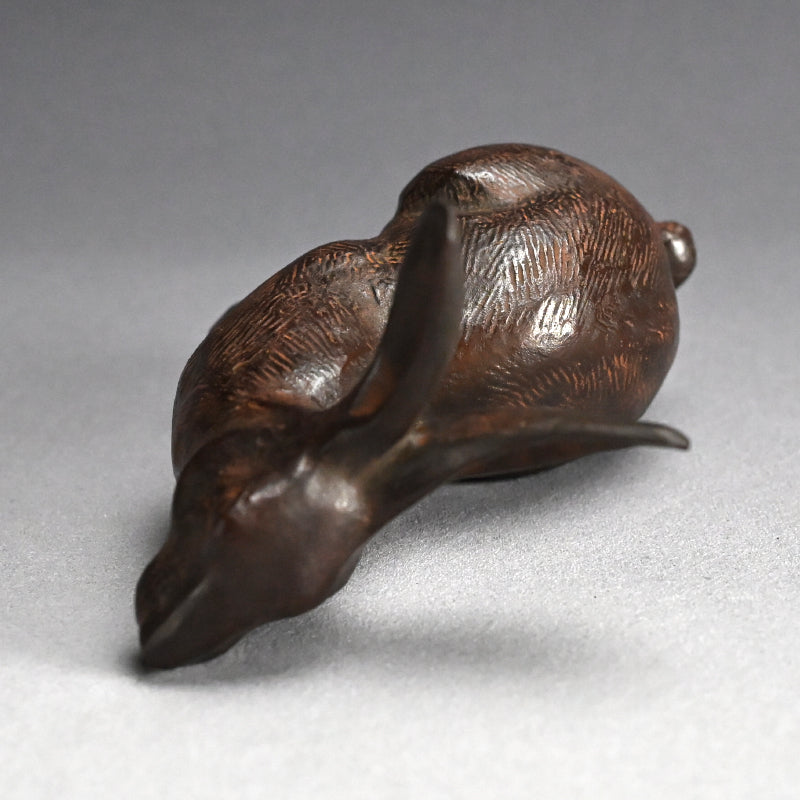 Japanese Bronze Rabbit Sculpture ー津田 永寿 “喜楽”