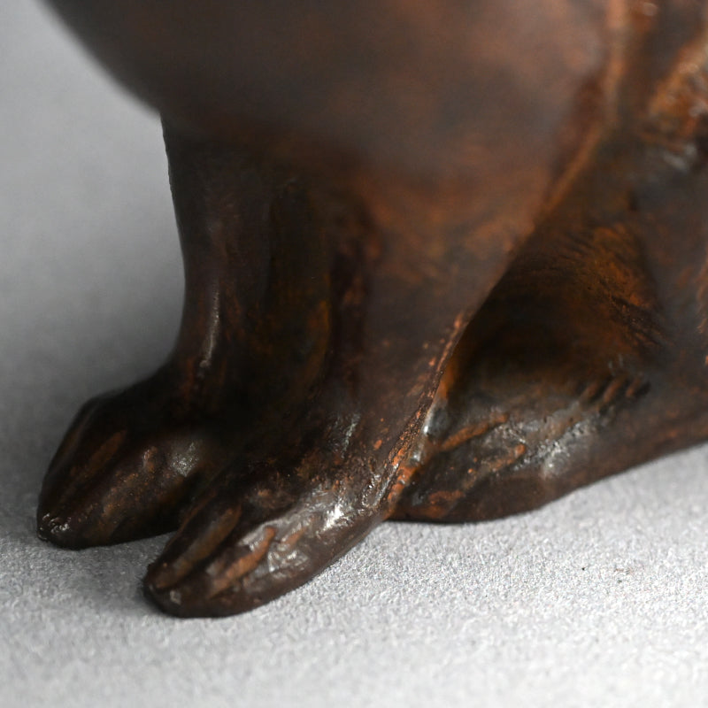 Japanese Bronze Rabbit Sculpture ー津田 永寿 “喜楽”