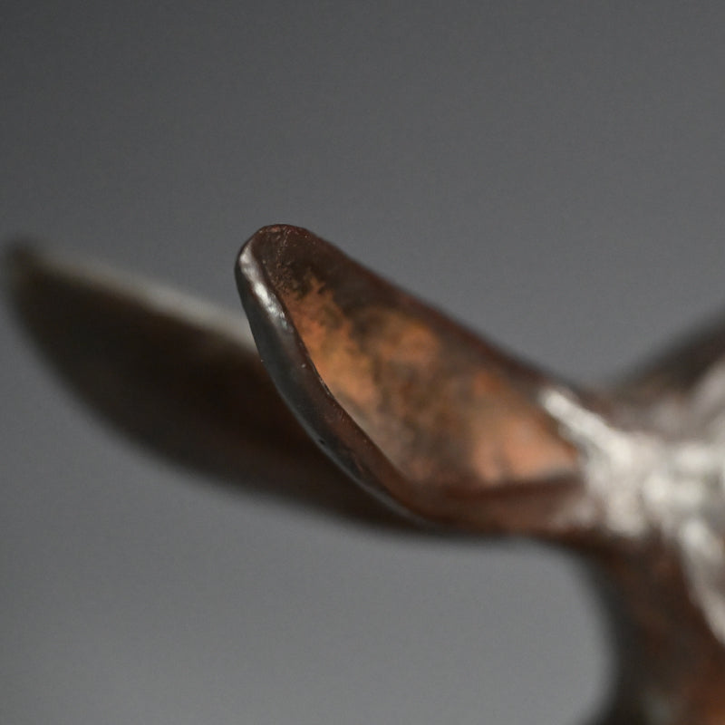 Japanese Bronze Rabbit Sculpture ー津田 永寿 “喜楽”