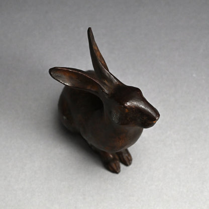 Japanese Bronze Rabbit Sculpture ー津田 永寿 “喜楽”