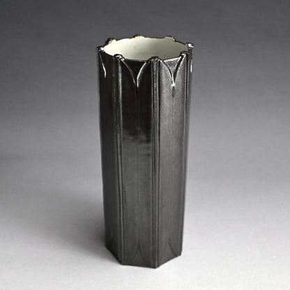 Early Euro-Style Vase by Pottery Legend ー楠部 弥一 “花瓶”