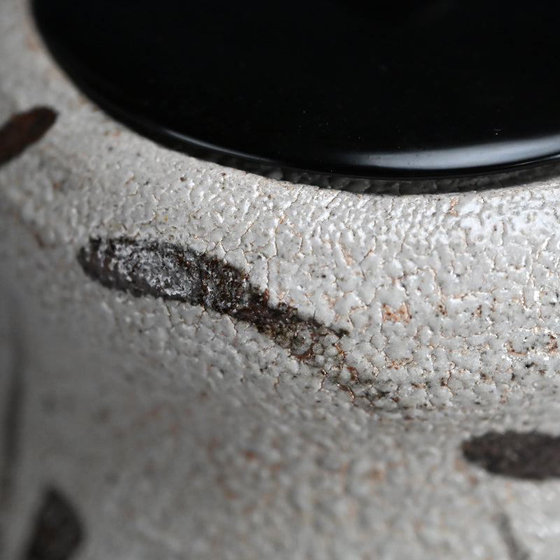 Karatsu Mizusashi for Maccha Tea Ceremony ー西岡 小十 “繪唐津 耳付水指”