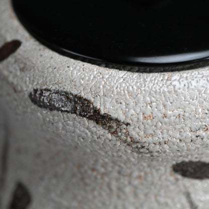 Karatsu Mizusashi for Maccha Tea Ceremony ー西岡 小十 “繪唐津 耳付水指”