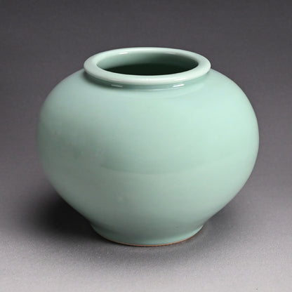 Kozan Celadon Vase ー宮川 (真葛) 香山 “青磁釉 花瓶”