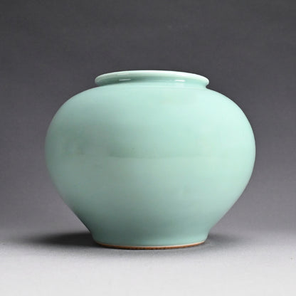 Kozan Celadon Vase ー宮川 (真葛) 香山 “青磁釉 花瓶”
