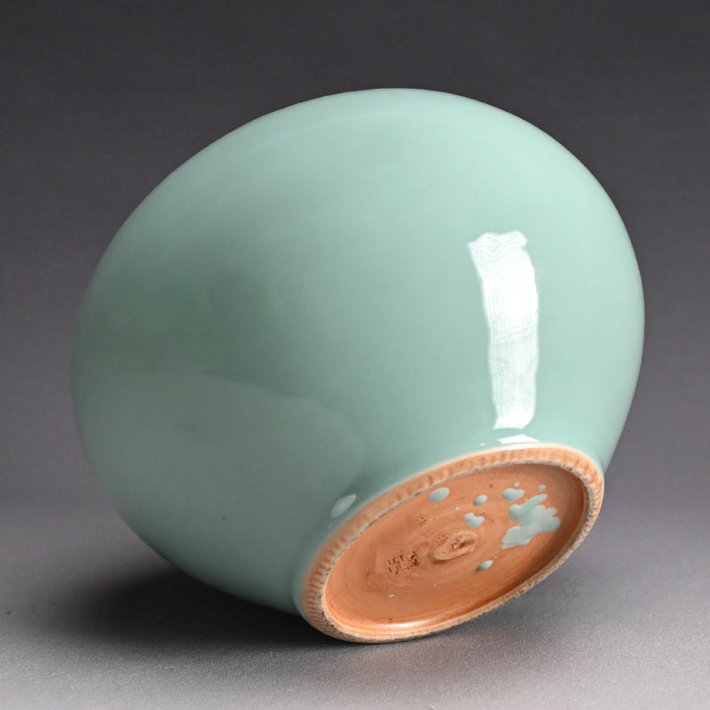 Kozan Celadon Vase ー宮川 (真葛) 香山 “青磁釉 花瓶”