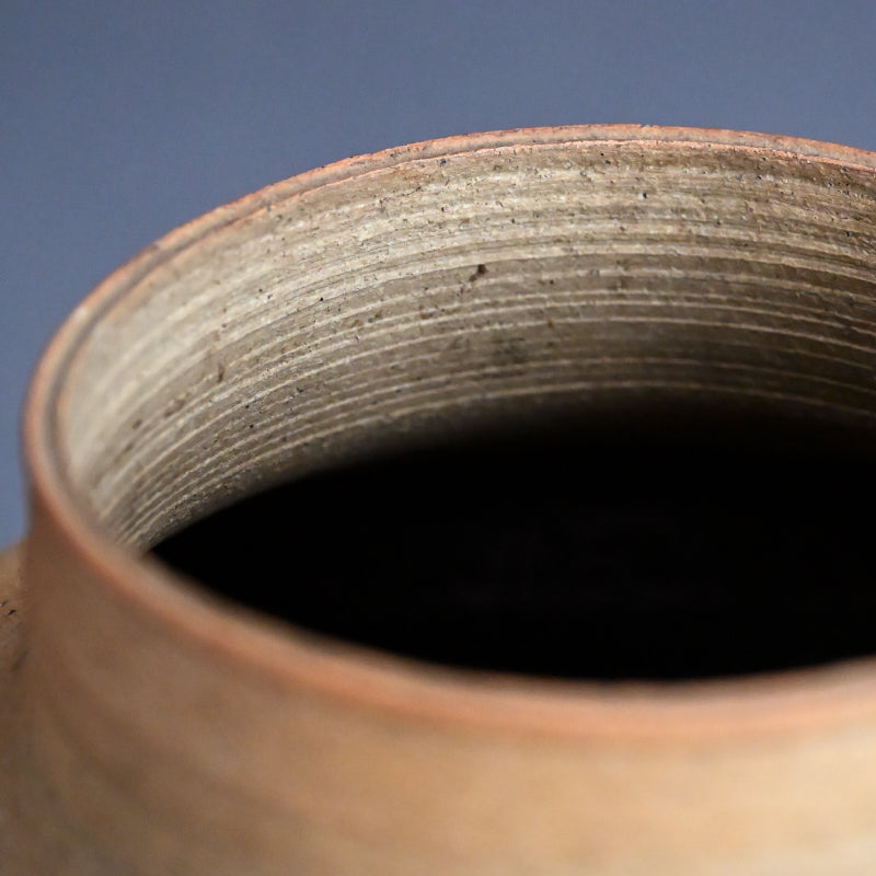 Rare Nanban Tea Room Vase ー初代 宮川 (真葛) 香山 “南蛮意 花瓶"