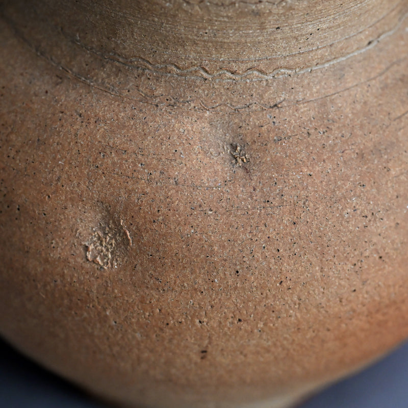 Rare Nanban Tea Room Vase ー初代 宮川 (真葛) 香山 “南蛮意 花瓶"
