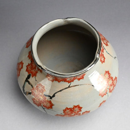 Porcelain Vase, Momiji ー宮川 (真葛) 香山 “乾山 紅葉之畫 花瓶”