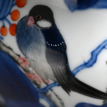 Porcelain Vase, Birds & Vines ー宮川 (真葛) 香山 “色染付 文鳥畫 花瓶”